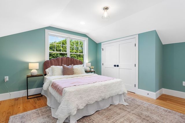 93 Hathaway Circle, Arlington, MA 02476