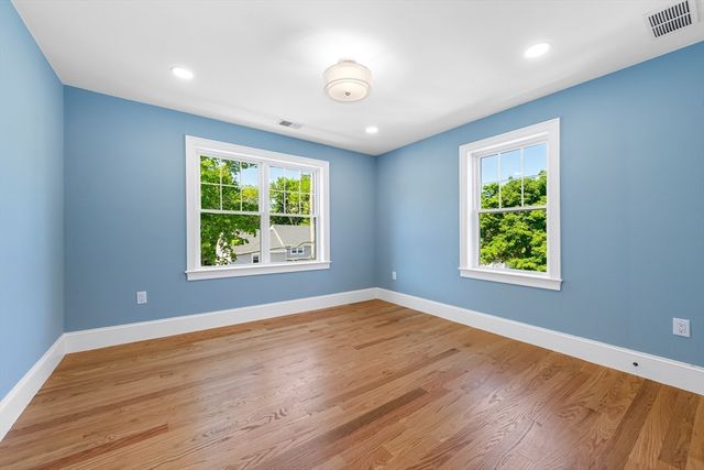 93 Hathaway Circle, Arlington, MA 02476