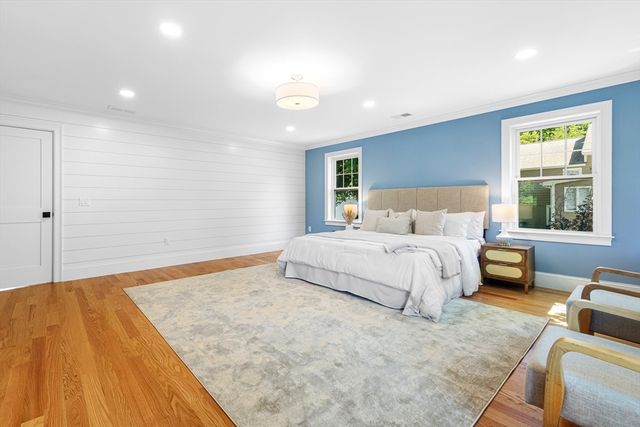 93 Hathaway Circle, Arlington, MA 02476