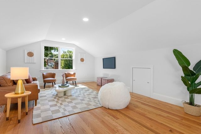 93 Hathaway Circle, Arlington, MA 02476