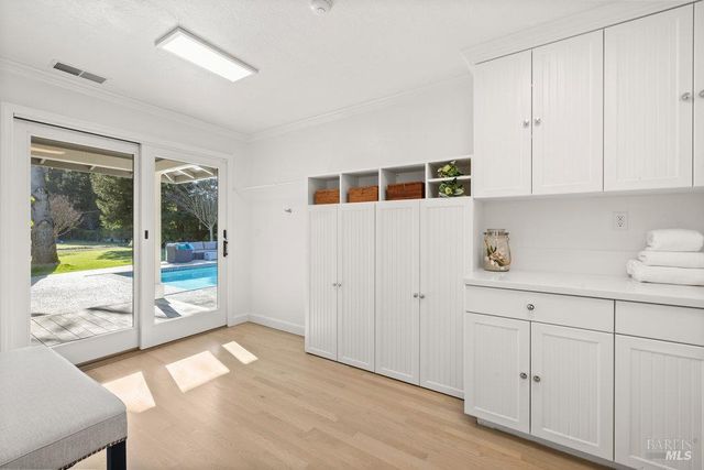 1321 Butterfield Rd, San Anselmo, CA 94960