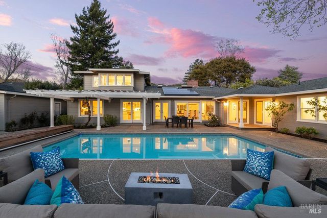 1321 Butterfield Rd, San Anselmo, CA 94960