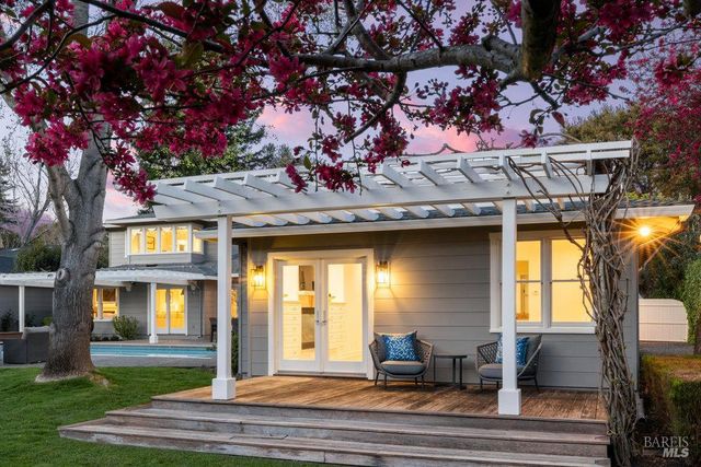 1321 Butterfield Rd, San Anselmo, CA 94960