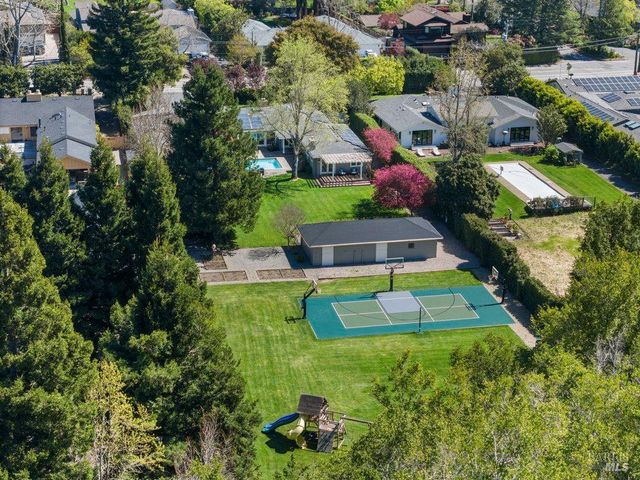 1321 Butterfield Rd, San Anselmo, CA 94960