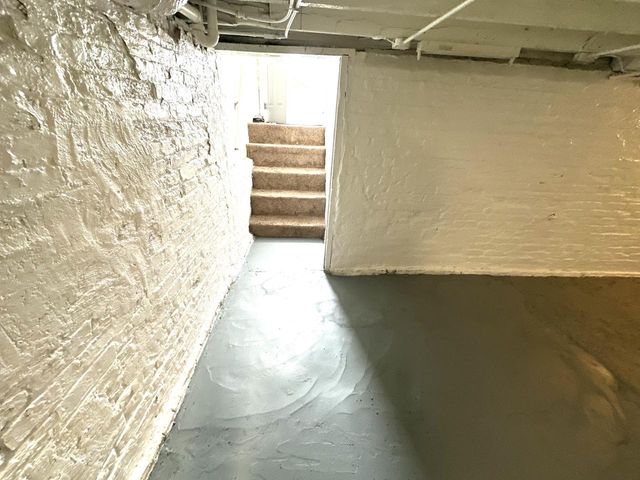 913 69th STREET, Kenosha, WI 53143