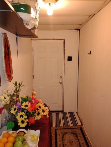 23 Suffolk St, Worcester, MA 01604