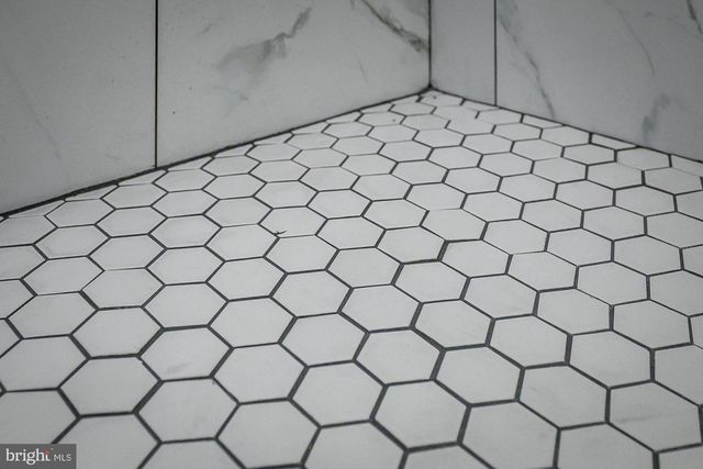 1908 E LANVALE ST, Baltimore, MD 21213