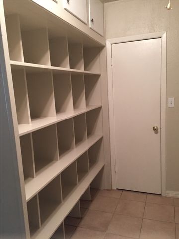 413 Glenhaven Drive, Azle, TX 76020