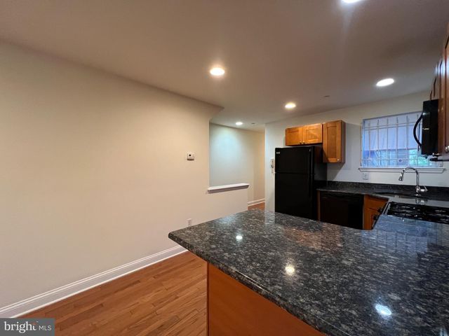 1807 W BERKS ST, Philadelphia, PA 19121