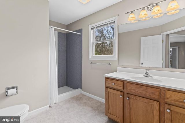 25001 HALF PONE POINT RD, Hollywood, MD 20636