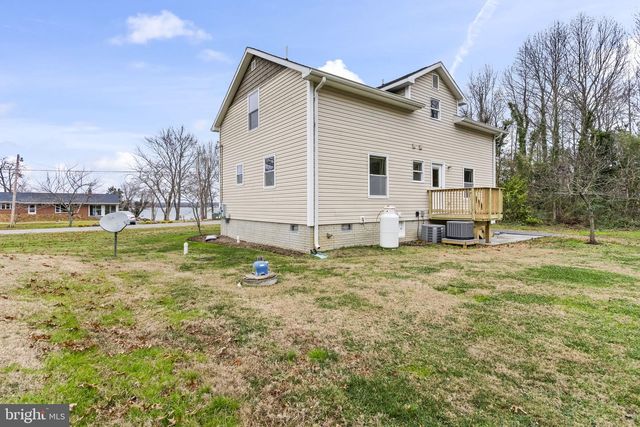 25001 HALF PONE POINT RD, Hollywood, MD 20636