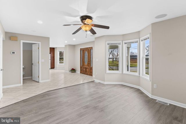 25001 HALF PONE POINT RD, Hollywood, MD 20636