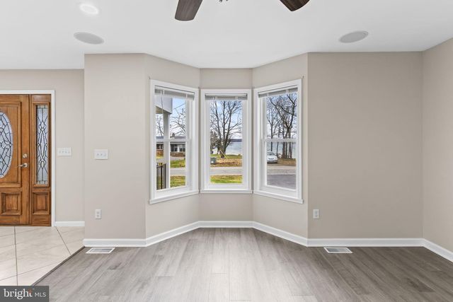 25001 HALF PONE POINT RD, Hollywood, MD 20636