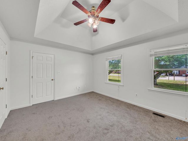 107 Enoch Drive, Hazel Green, AL 35750