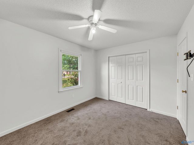 107 Enoch Drive, Hazel Green, AL 35750