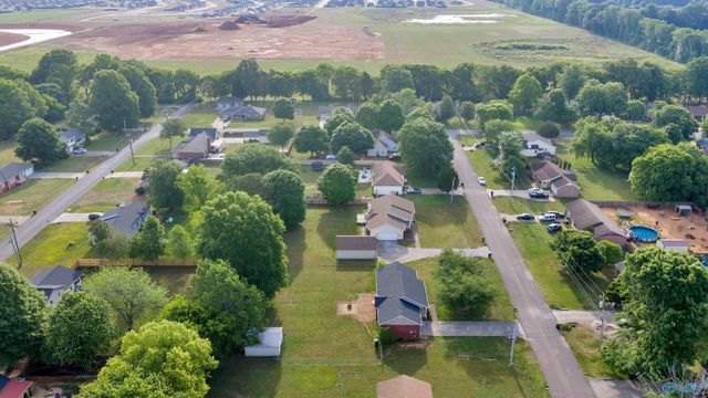 107 Enoch Drive, Hazel Green, AL 35750