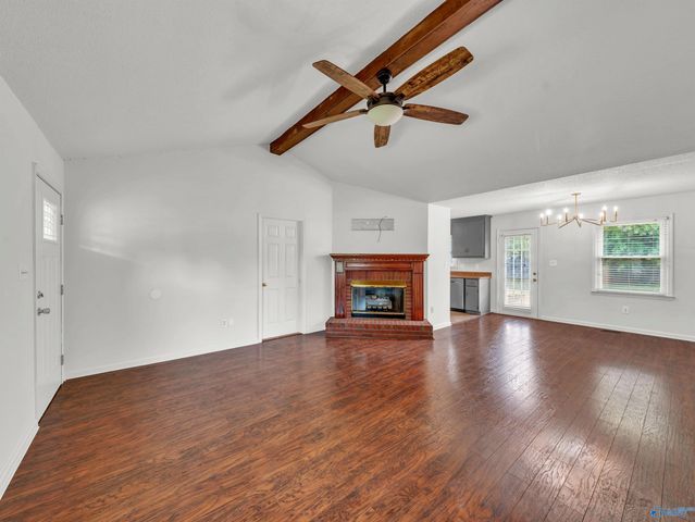 107 Enoch Drive, Hazel Green, AL 35750
