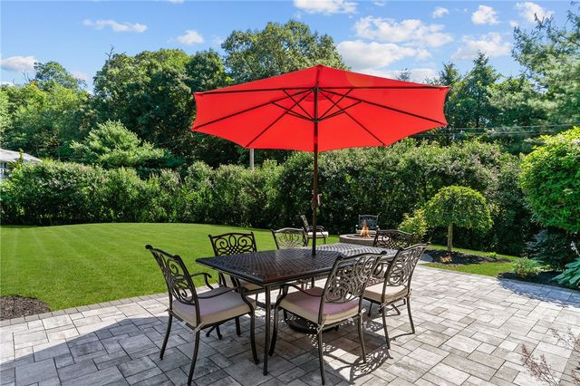 20 Grove Road, Cumberland, RI 02864