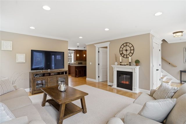 20 Grove Road, Cumberland, RI 02864