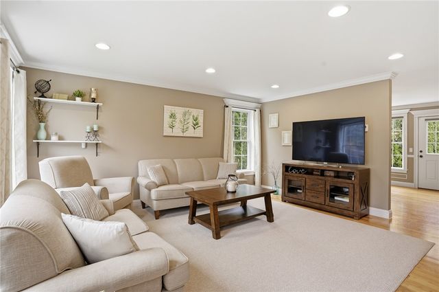 20 Grove Road, Cumberland, RI 02864