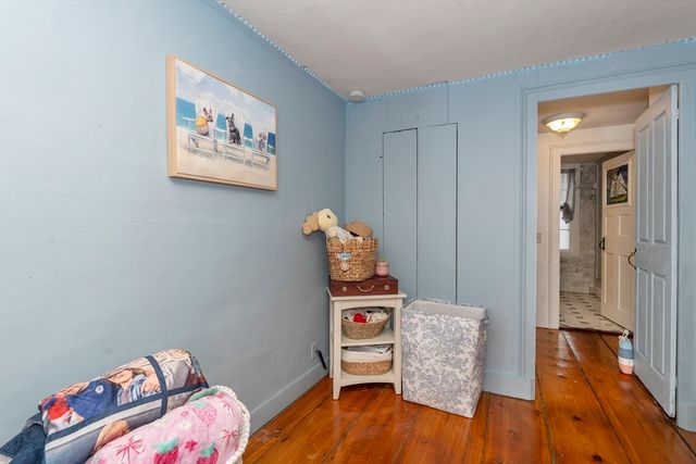 356 Main St, Amesbury, MA 01913