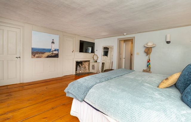 356 Main St, Amesbury, MA 01913