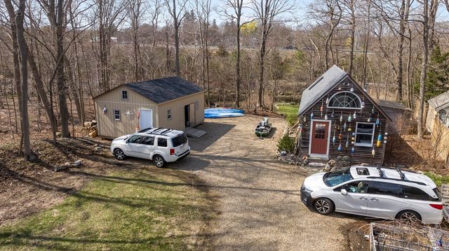 356 Main St, Amesbury, MA 01913