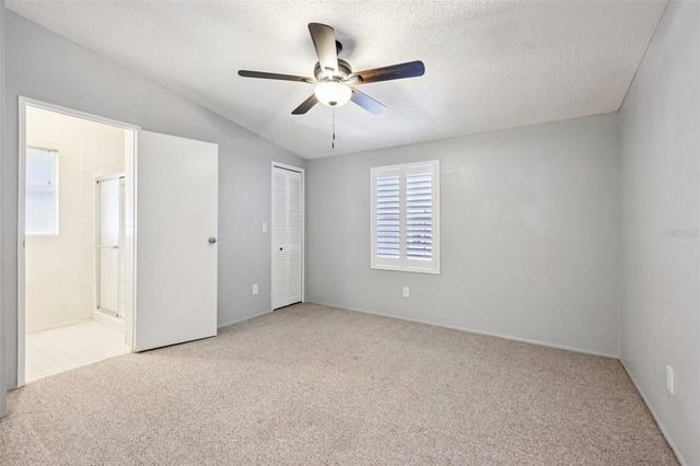 39 MAPLEHURST AVENUE, Debary, FL 32713