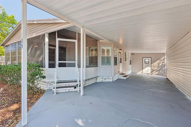 39 MAPLEHURST AVENUE, Debary, FL 32713