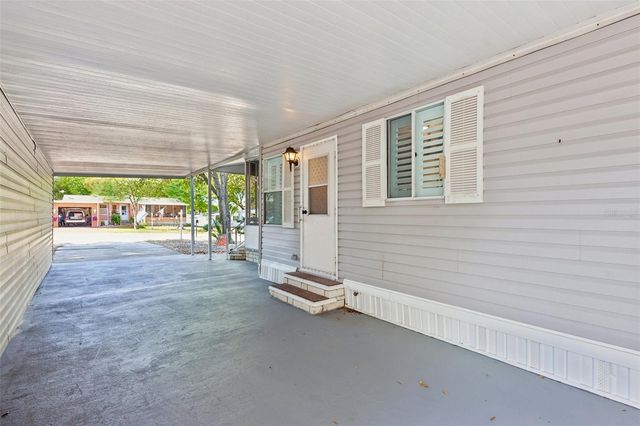 39 MAPLEHURST AVENUE, Debary, FL 32713