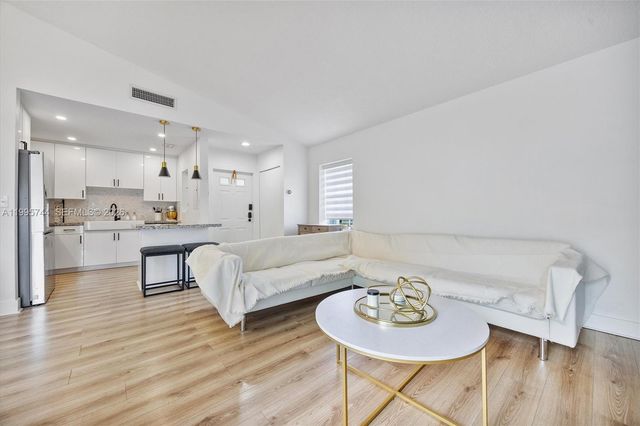 14720 SW 139th Ave 1-39, Miami, FL 33186