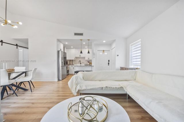 14720 SW 139th Ave 1-39, Miami, FL 33186