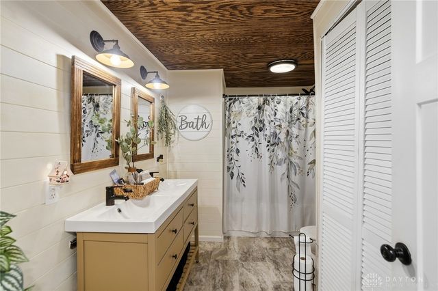 3865 Endover Road, Kettering, OH 45439