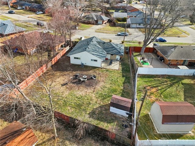 3865 Endover Road, Kettering, OH 45439