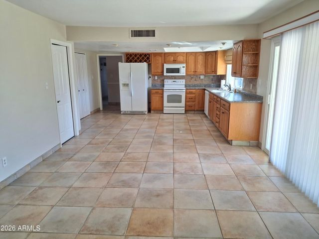 2366 S PATTERSON --, Mesa, AZ 85202