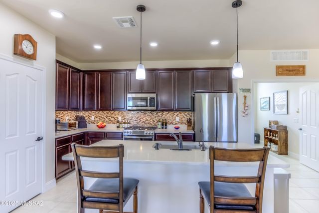 10838 E Painted Mesa Place, Vail, AZ 85641