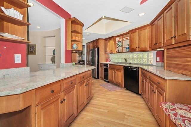19 Mount Vernon, Needham, MA 02492