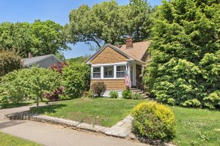19 Mount Vernon, Needham, MA 02492