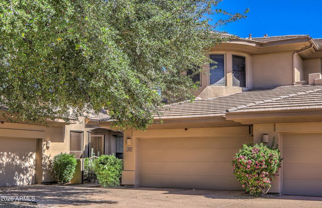 15240 N CLUBGATE Drive 111, Scottsdale, AZ 85254