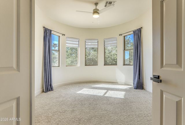 15240 N CLUBGATE Drive 111, Scottsdale, AZ 85254
