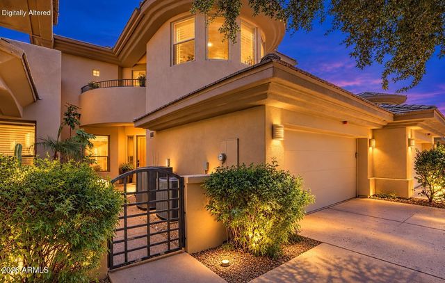 15240 N CLUBGATE Drive 111, Scottsdale, AZ 85254