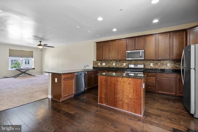 1033 RAMBLE RUN, Baltimore, MD 21220
