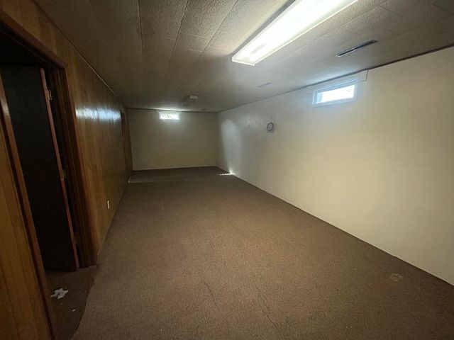 2812 4TH Avenue, Council Bluffs, IA 51501