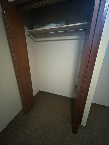 2812 4TH Avenue, Council Bluffs, IA 51501