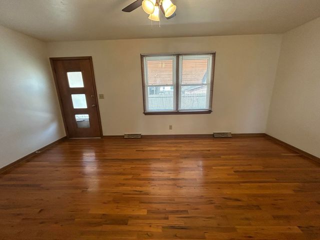 2812 4TH Avenue, Council Bluffs, IA 51501