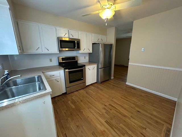 2812 4TH Avenue, Council Bluffs, IA 51501