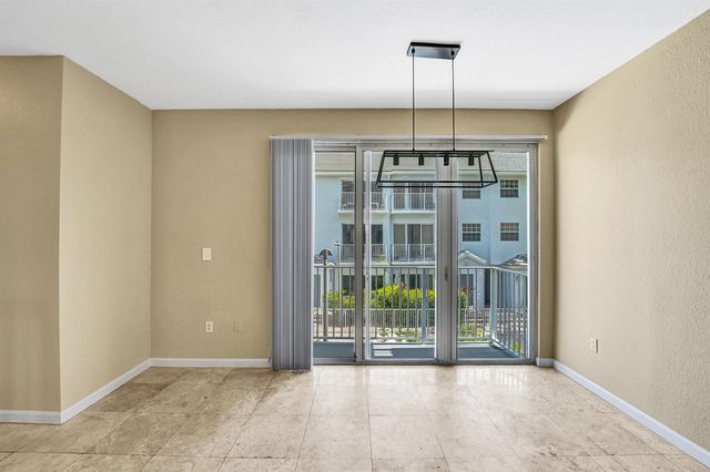 2725 NE 8th Avenue 104, Wilton Manors, FL 33334