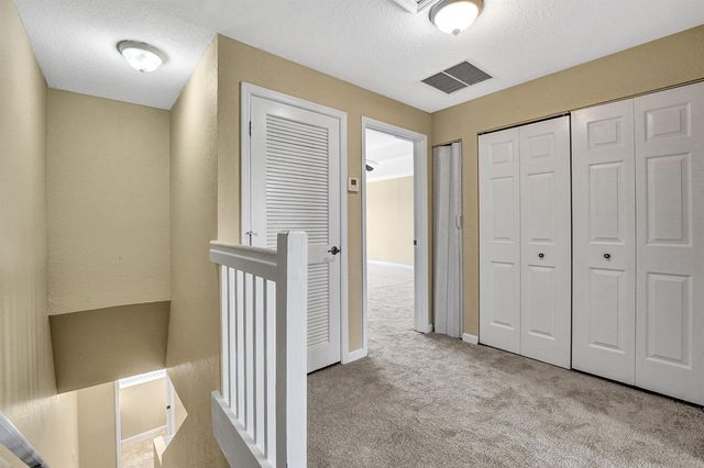 2725 NE 8th Avenue 104, Wilton Manors, FL 33334