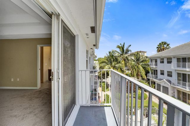 2725 NE 8th Avenue 104, Wilton Manors, FL 33334