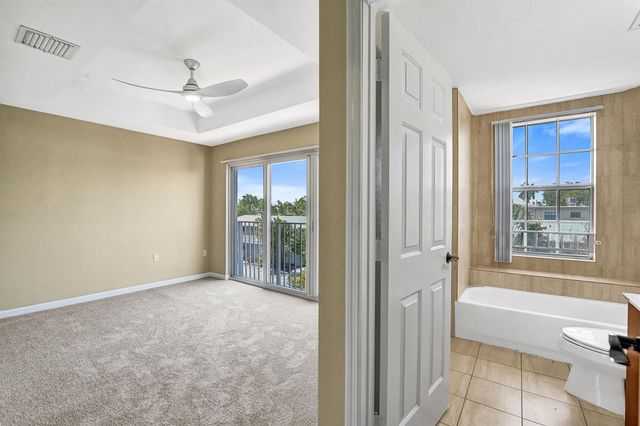 2725 NE 8th Avenue 104, Wilton Manors, FL 33334
